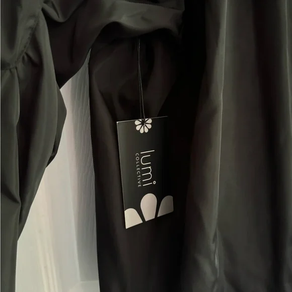 NWT Black Windbreaker Lumi Collective - Picture 4 of 7
